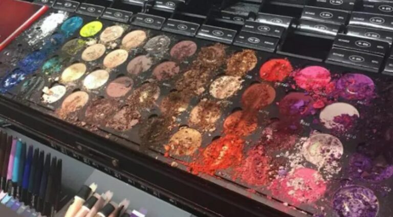 Child Destroys $1,300 Worth Of Products At Sephora While Mom’s Shopping, Angry Shoppers Call Her ‘Careless’