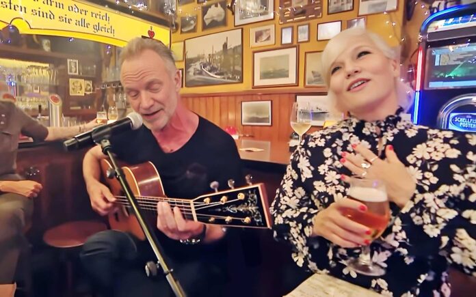sting-charms-with-acoustic-performance-in-hamburg-harbour-pub